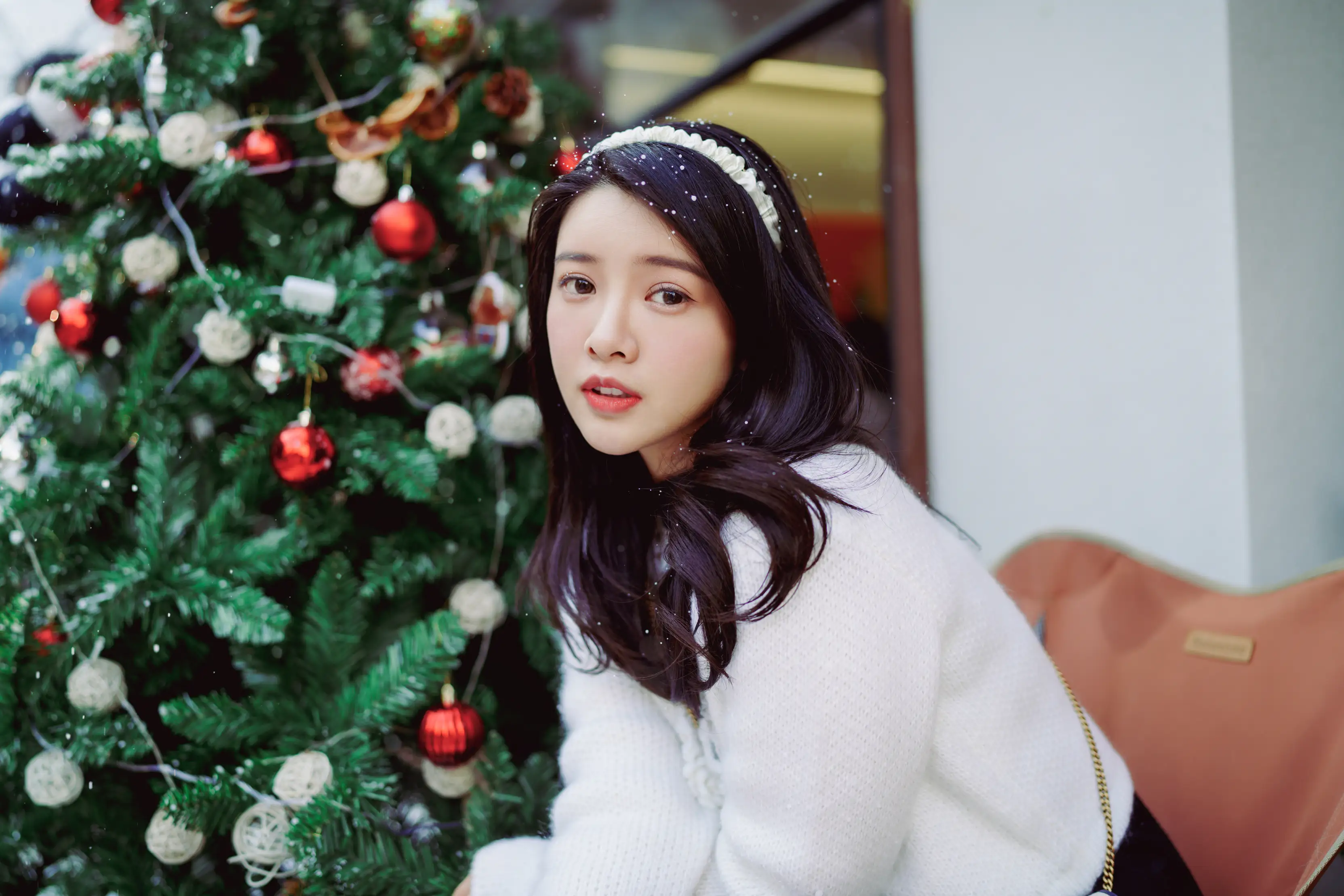 [YITUYU] 2022.01.29 Vol.722 – Jingle Bell, Christmas scenery themed portrait photography Meow meow meow is Jin'er#[61P]-36